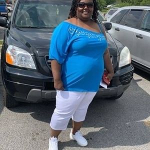 Meet your Posher, Crystal